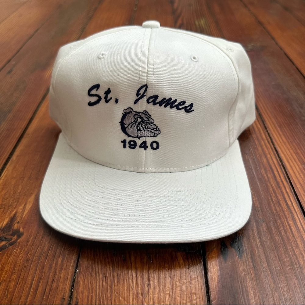 Yupoong St. James 1940 embroidered white snapback hat one size